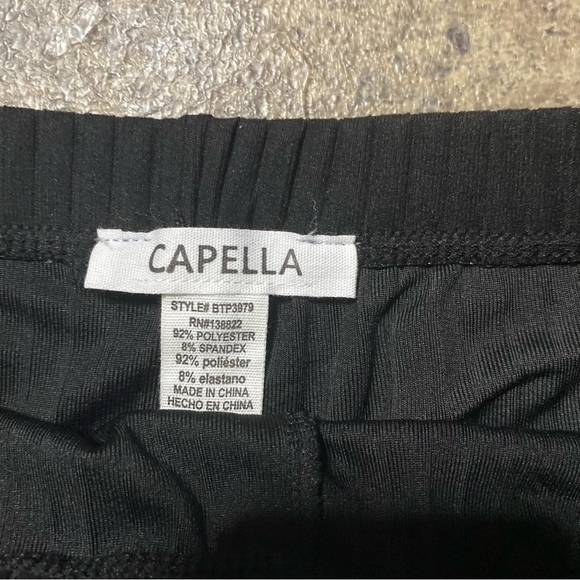 Ribbed High Fitted Waisted Black Shorts - Picture 4 of 6